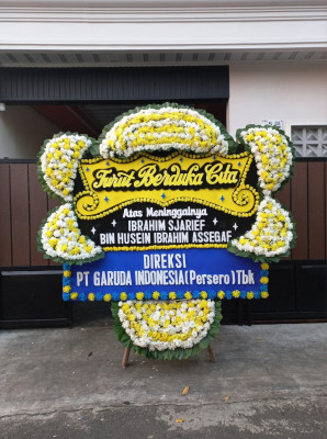 Papan Bunga Duka di Sajingan Besar